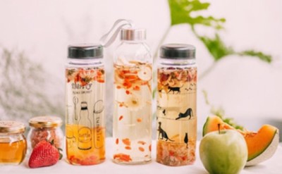 Chẳng cần tốn nhiều tiền vẫn hết sạch mụn với những loại detox trị mụn này