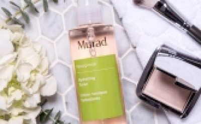 Nước toner Murad có tốt không? Toner Murad có bao nhiêu loại?