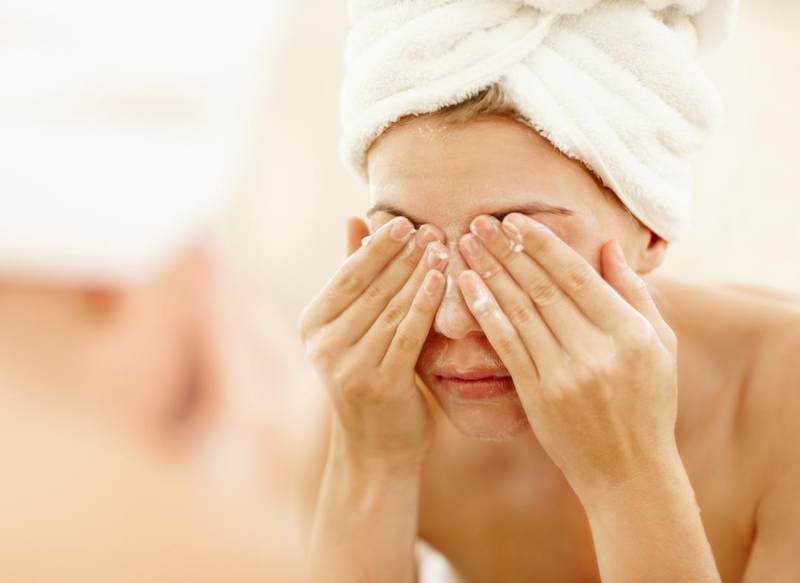 Rửa mặt là bước cần thiết trong chăm sóc da