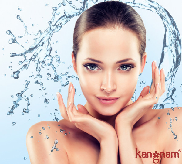 Những sai lầm khi rửa mặt hủy hoại làn da tự nhiên