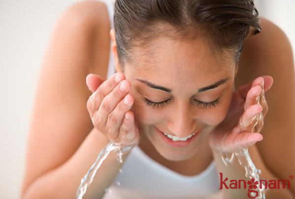 Chọn sữa rửa mặt phù hợp cho da là bước quan trọng nhất