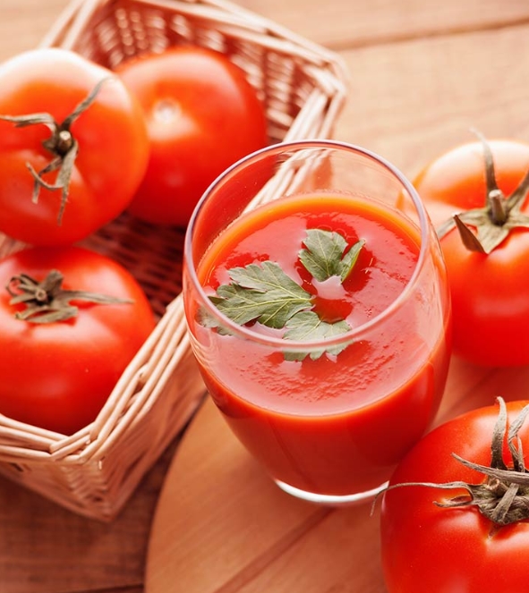 Cà chua là loại thực phẩm nên ăn vào mùa hè